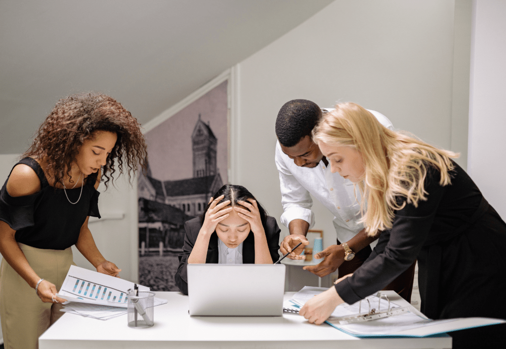 Le harcèlement moral au travail : comprendre, réagir, se défendre
