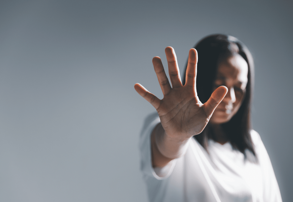 Le monde de la musique, du cinéma et de la mode face aux violences sexuelles